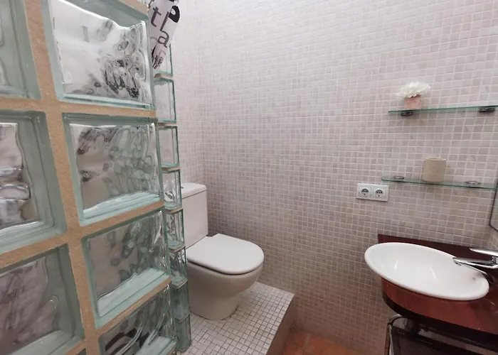 Elegante A Pres De La Plage, Climatisee Avec Terrasse Et Proche Des Boutiques Et Restaurants - Es-209-35 Дом отдыха