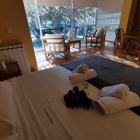 Elegante A Pres De La Plage, Climatisee Avec Terrasse Et Proche Des Boutiques Et Restaurants - Es-209-35 Semesterbostad *