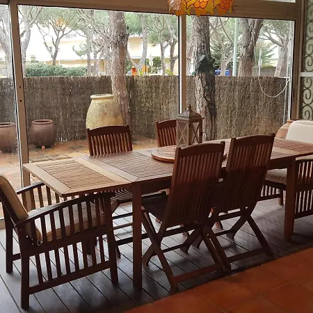 Elegante A Pres De La Plage, Climatisee Avec Terrasse Et Proche Des Boutiques Et Restaurants - Es-209-35 Semesterbostad *