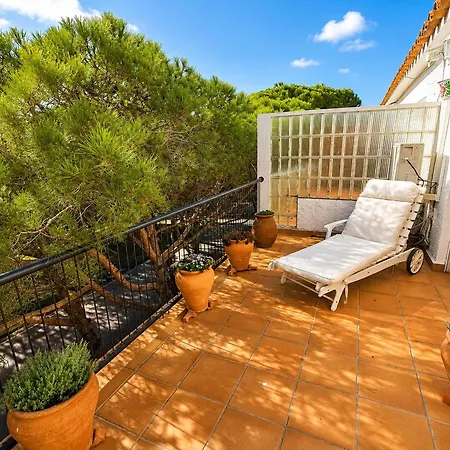 Tatil Evi Elegante A Pres De La Plage, Climatisee Avec Terrasse Et Proche Des Boutiques Et Restaurants - Es-209-35 *