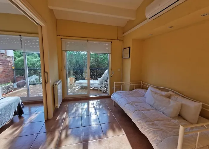 Elegante A Pres De La Plage, Climatisee Avec Terrasse Et Proche Des Boutiques Et Restaurants - Es-209-35 * Castell-Platja d’Aro