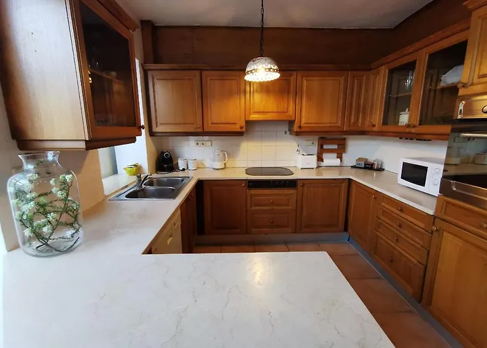 Elegante A Pres De La Plage, Climatisee Avec Terrasse Et Proche Des Boutiques Et Restaurants - Es-209-35 * Castell-Platja d’Aro